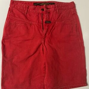 Vintage red denim Gerbaud shorts size 9/10